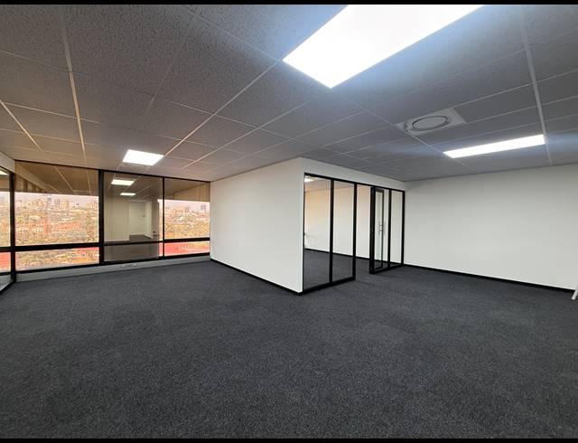 265M² OFFICE TO LET IN BRAAMFONTEIN WERF